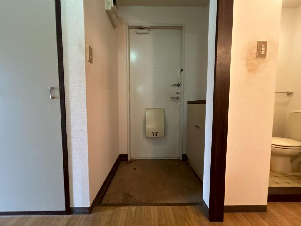 玄関　エスポワール北久手AB