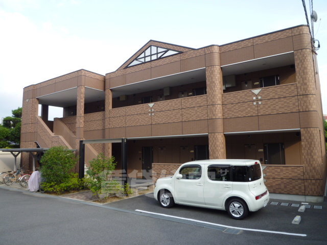 建物外観　オンライン内覧・現地案内も可能です