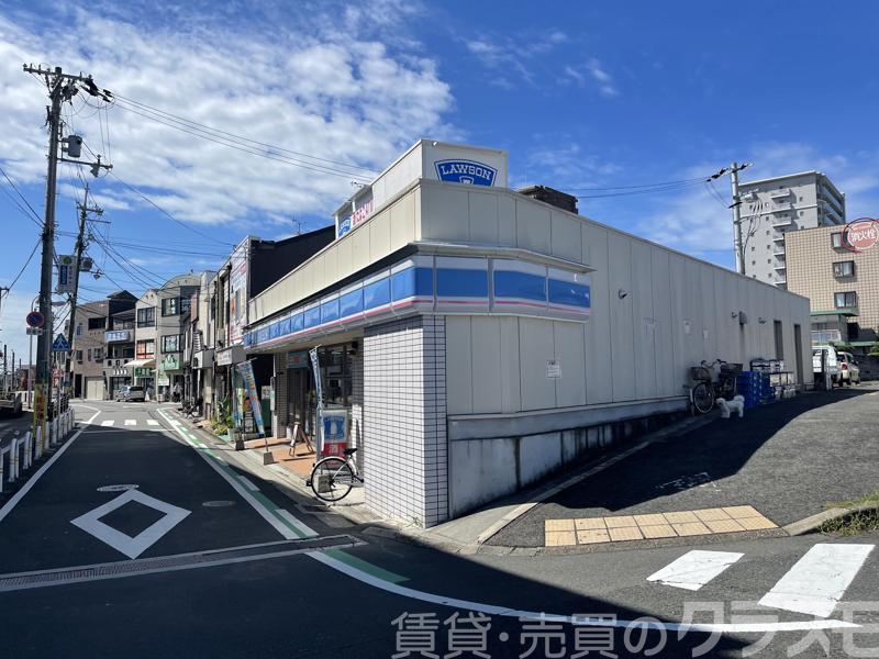 コンビニ　ローソン上野芝駅前店（コンビニ）まで677m