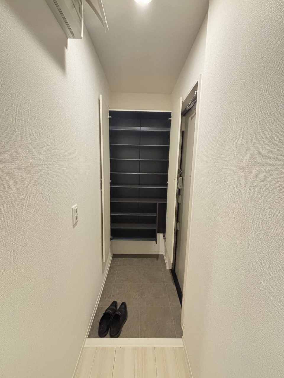 D-room新今里の玄関写真