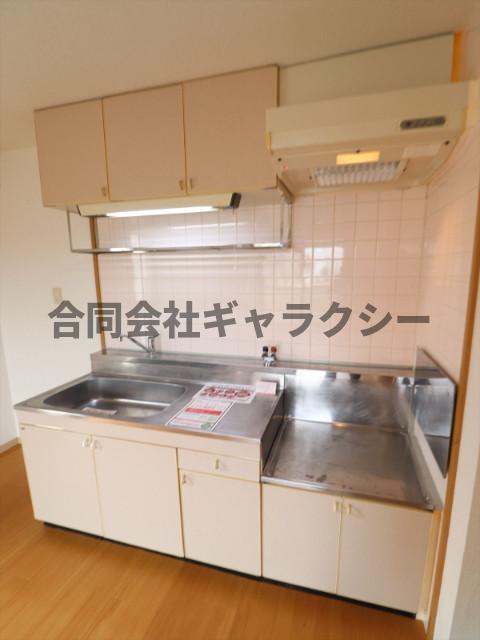 キッチン　収納スペース豊富なキッチン