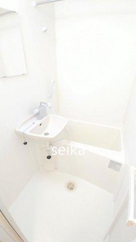 バス・シャワールーム　日々の疲れを癒すお風呂付です