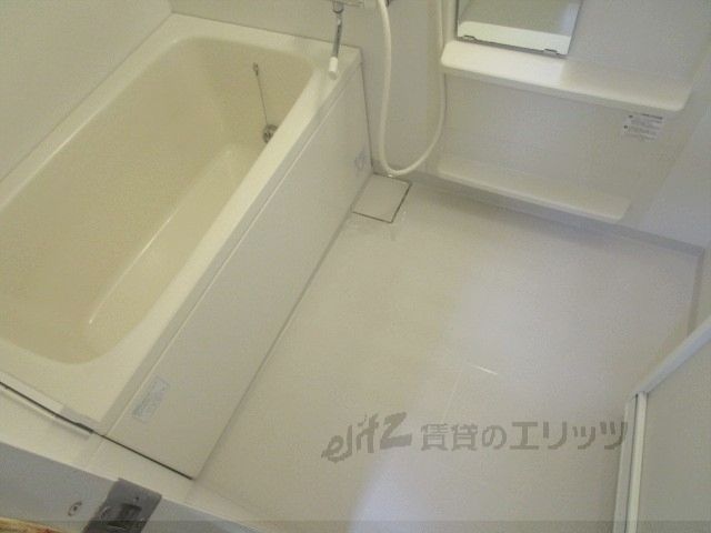 バス・シャワールーム　風呂