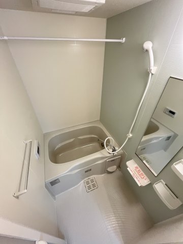 ＪＲ山陰本線 東山公園駅 徒歩41分 2階建 築13年の風呂写真