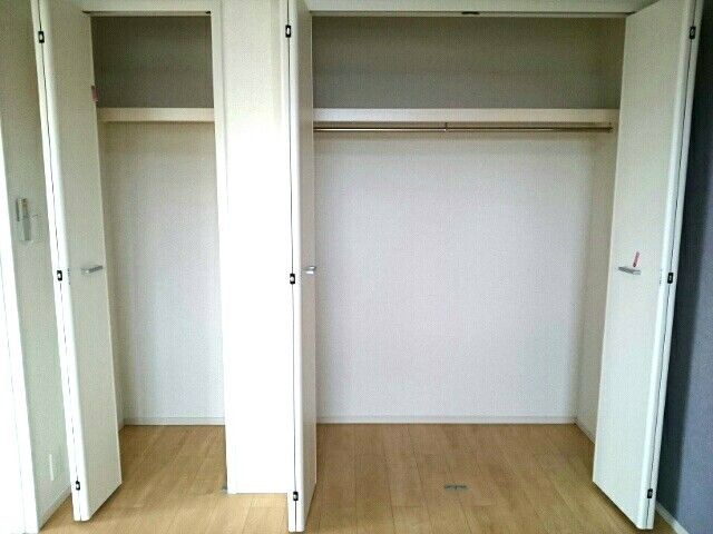 シルベーヌ豊山IIの内装写真