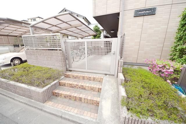 東武伊勢崎線 竹ノ塚駅 徒歩7分 2階建 築22年の外観写真