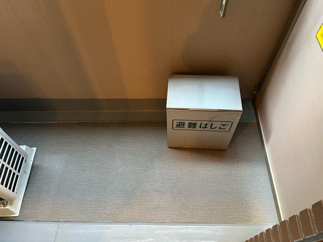 バルコニー　バルコニー