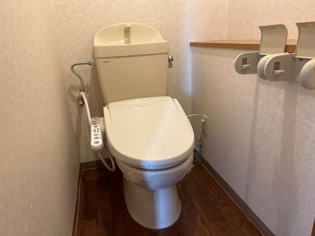 トイレ　シャワー付トイレ