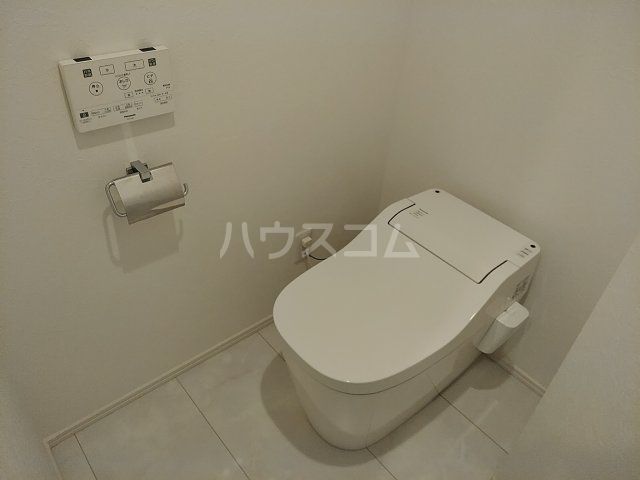 【清須市土器野のアパートのトイレ】