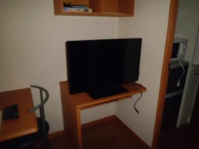 その他　32インチの液晶テレビ。