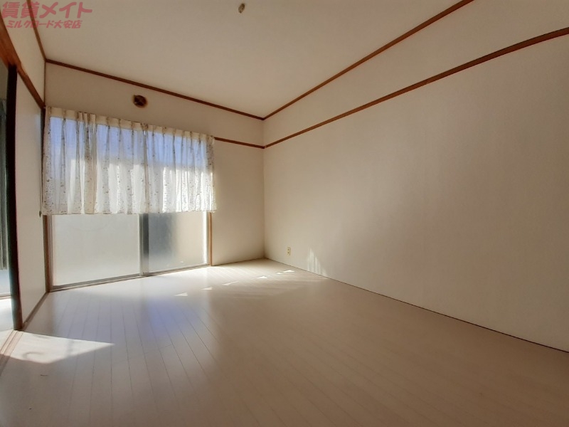その他部屋・スペース　同物件の別部屋写真です