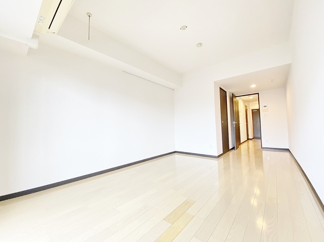 居室・リビング　室内広々１１帖