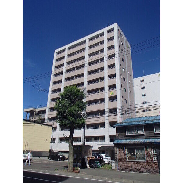 セントポーリアSWEETの建物外観
