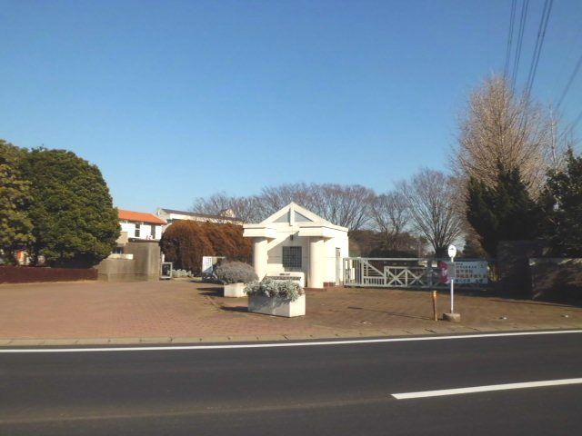 中学校　高崎中学校（中学校）まで1300m