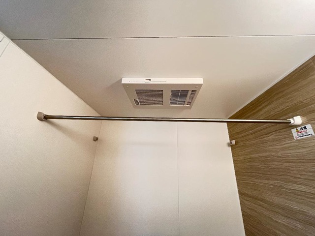 バス・シャワールーム　浴室乾燥機