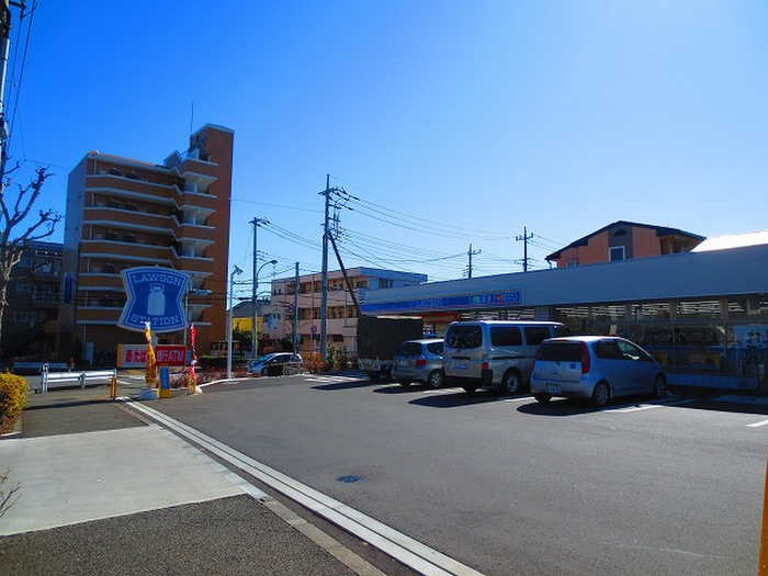 コンビニ　ローソン（コンビニ）まで53m