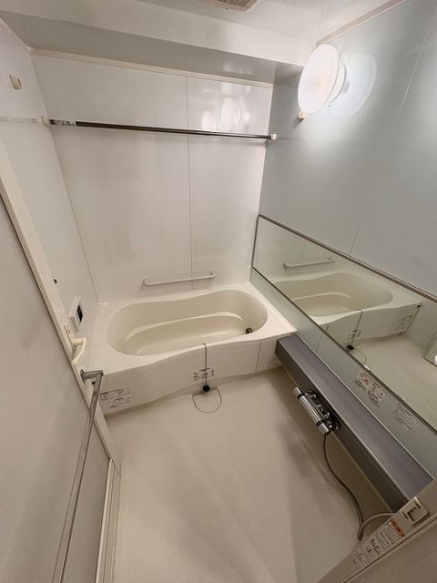 バス・シャワールーム　バス