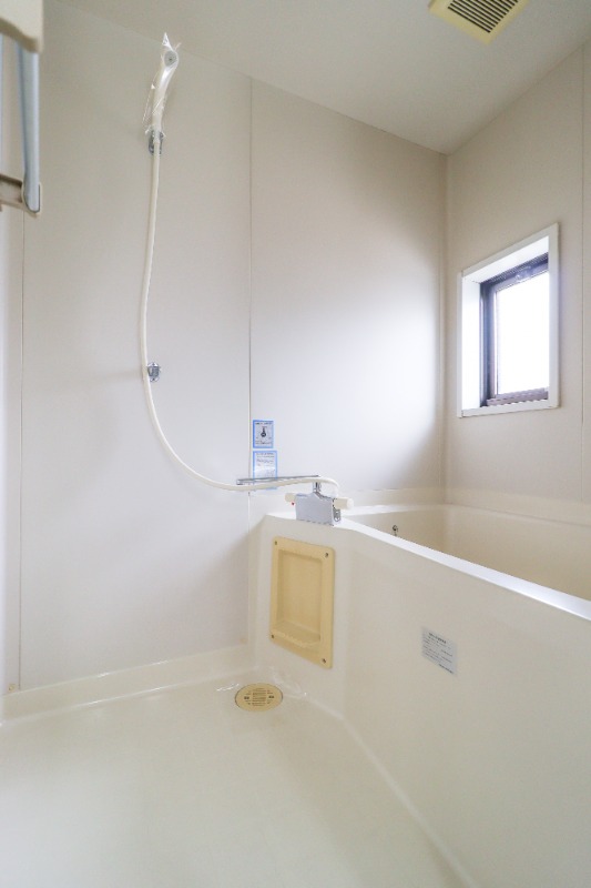 バス・シャワールーム　図面と現状に相違がある場合には現状を優先