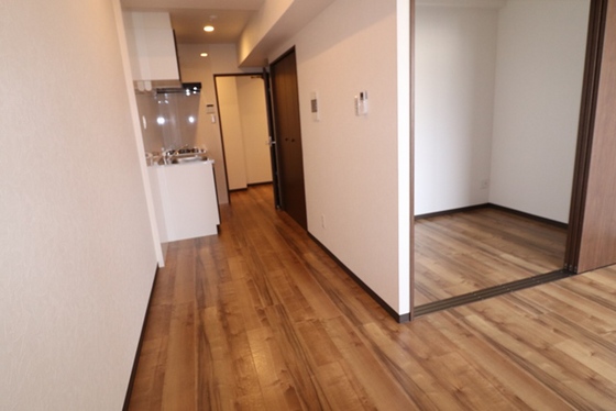 居室・リビング　※別号室の写真です