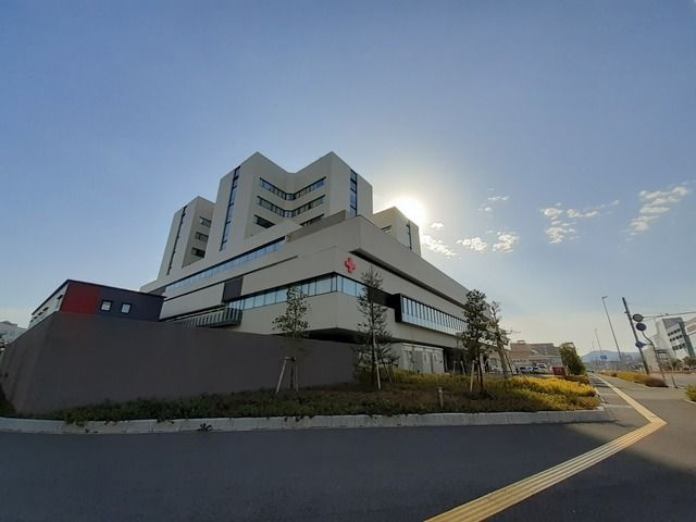 病院　日本赤十字社 高知赤十字病院（病院）まで2200m