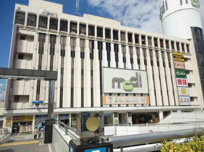 ショッピングセンター　戸塚モディ（ショッピングセンター）まで225m