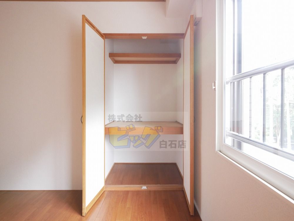 収納　各部屋にクローゼットを完備しています♪