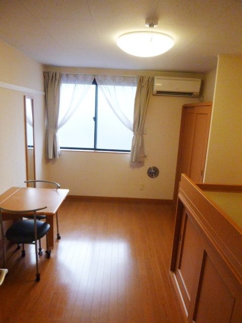 居室・リビング　★お問い合わせはタウンハウジング聖蹟桜ヶ丘店まで★