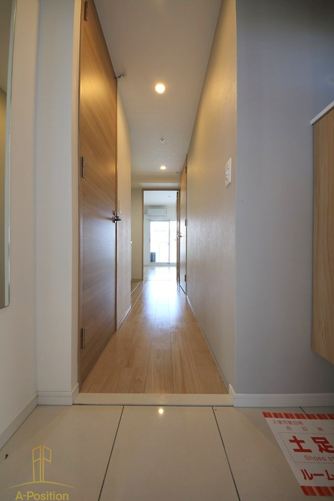 玄関　レジュールアッシュ京橋