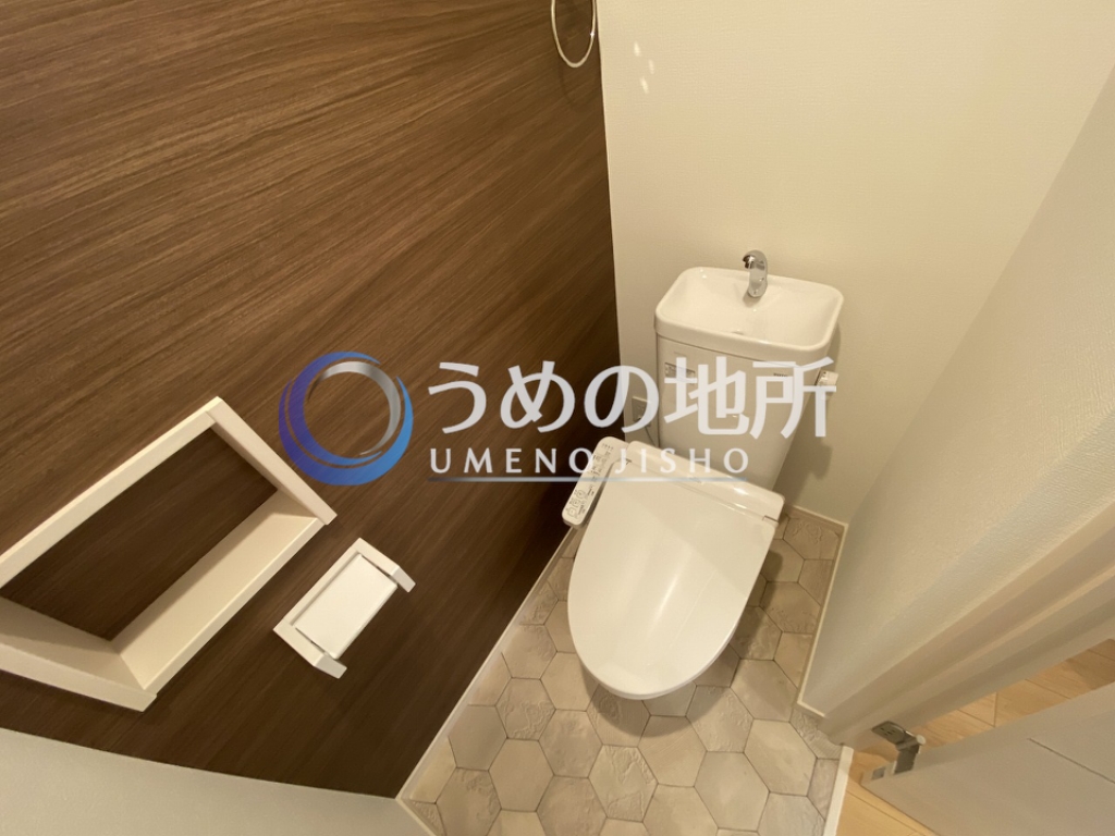 トイレ　トイレ