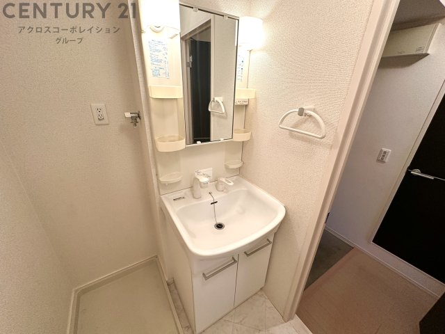 洗面設備　独立洗面化粧台付きでおすすめです！