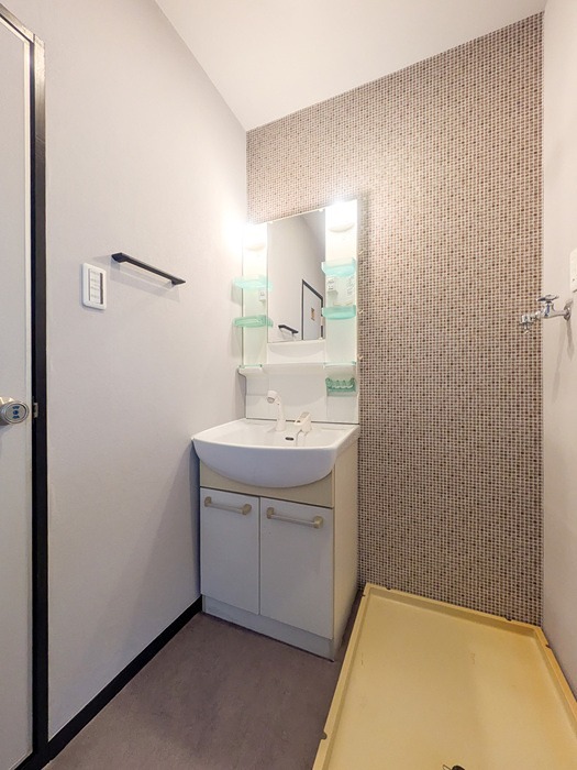 洗面設備　独立洗面台です