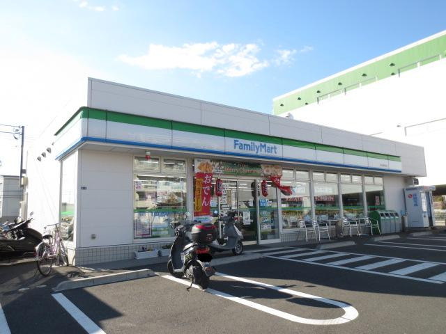コンビニ　ファミリーマート松山釜利谷店（コンビニ）まで350m