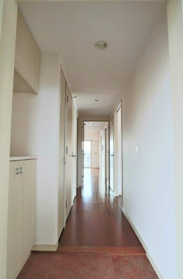 玄関　【安心のセキュリティ♪】新横浜至近でお買い物もラクラク！