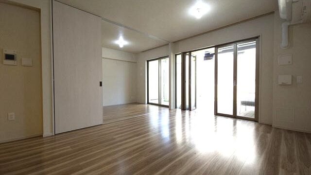 居室・リビング　リビング