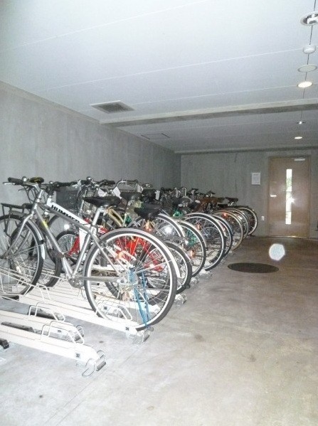 駐車場　駐輪場