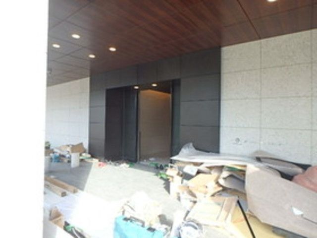 駐車場　お問い合わせはタウンハウジングまで