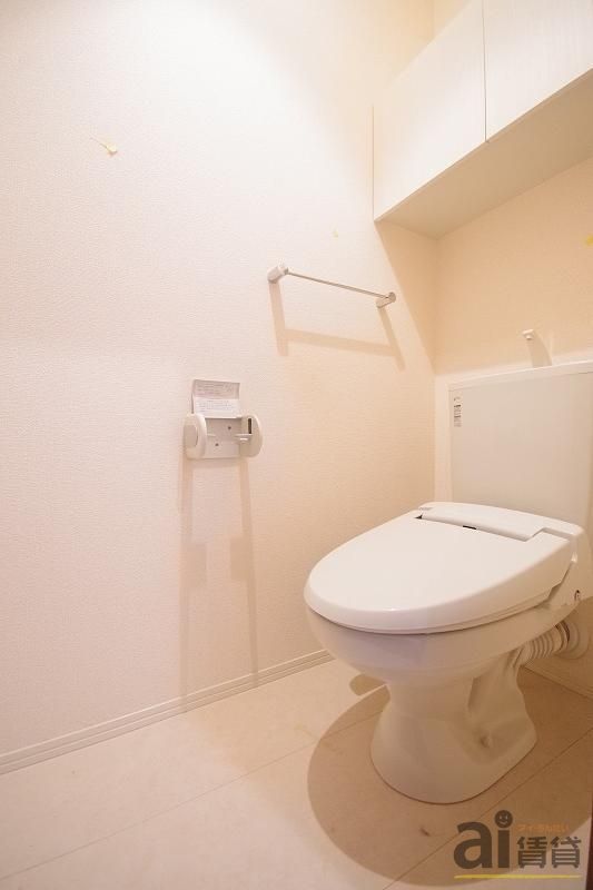 トイレ　※同仕様写真