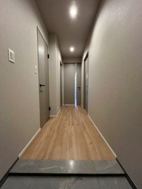 玄関　※写真は同タイプ住戸です。