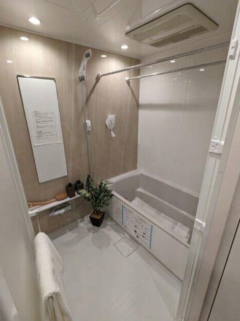 バス・シャワールーム　別部屋参考写真