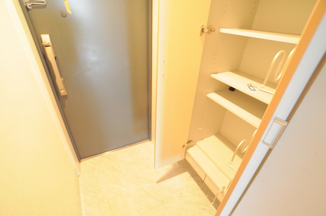 玄関　※他部屋参照画像※