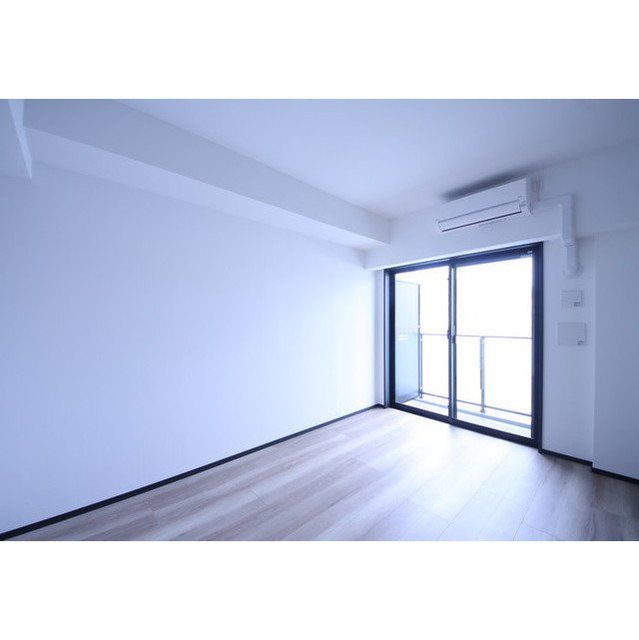 居室・リビング　※同タイプの別のお部屋です。