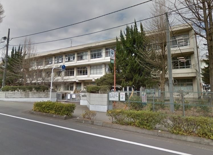 中学校　所沢市立美原中学校（中学校）まで1279m