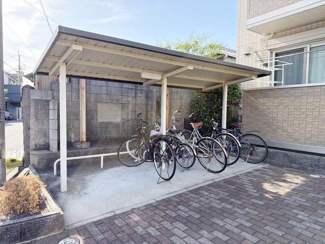 阪神本線 武庫川駅 徒歩10分 2階建 築16年の外観写真