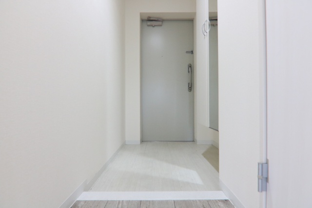 玄関　※別室の参考写真の為、現況優先です。