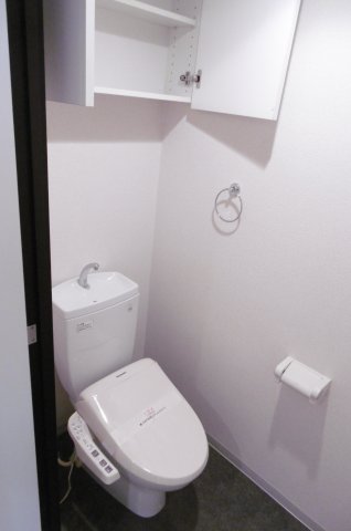 トイレ　コンパクトで使いやすいトイレです