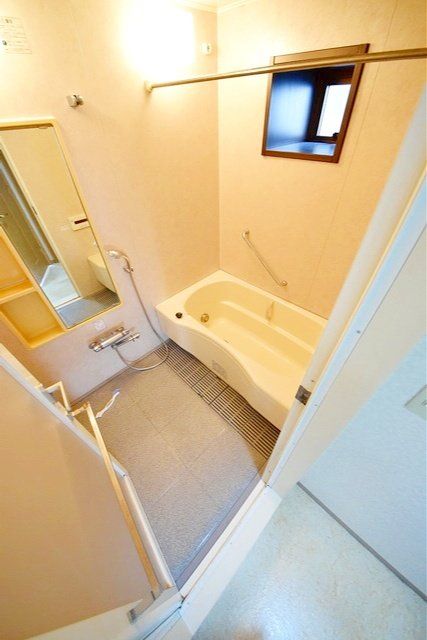 バス・シャワールーム　☆お問い合わせはお早めに☆
