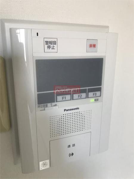 エントランス　外観