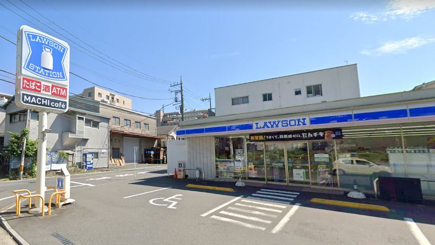 コンビニ　ローソン（コンビニ）まで961m