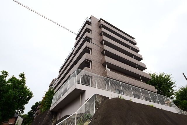 建物外観　★★駅までほぼ平坦アクセス★★