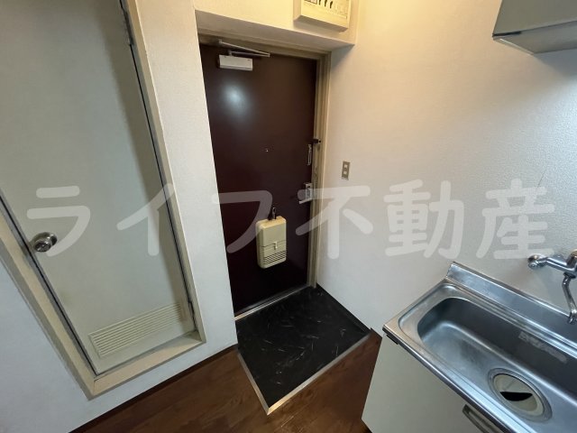 玄関　落ち着いた玄関です